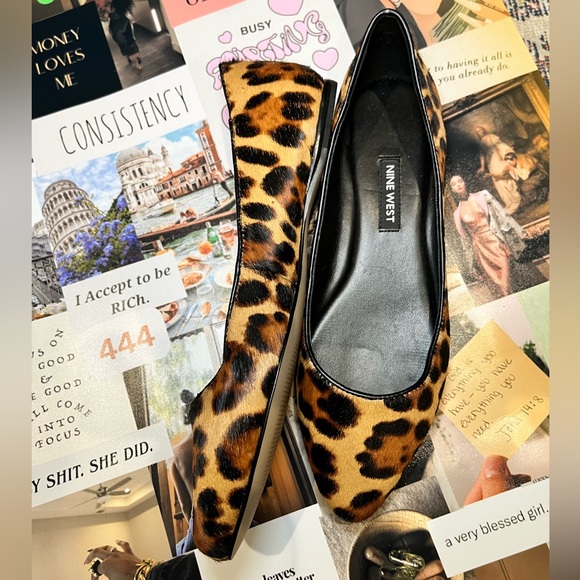 NINE WEST Women's Ballet Flat Shoes Natural Multi Cheetah Pony Low Heel 6 M - Picture 2 of 4